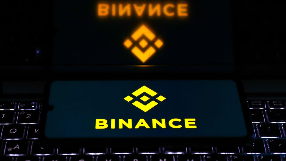 binance frozen